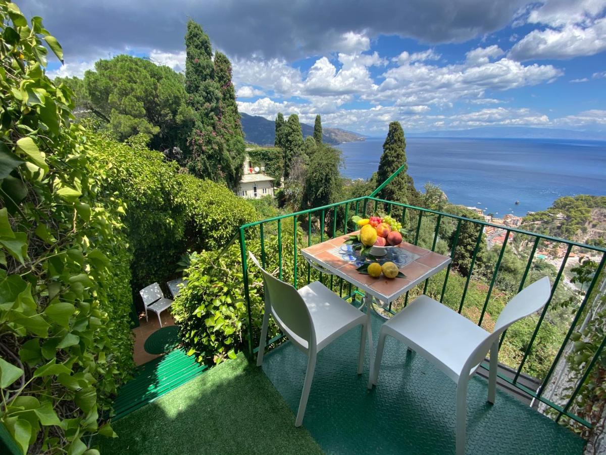 Villa Don Mimi Guarnaschelli La Dependace Taormina Exterior foto